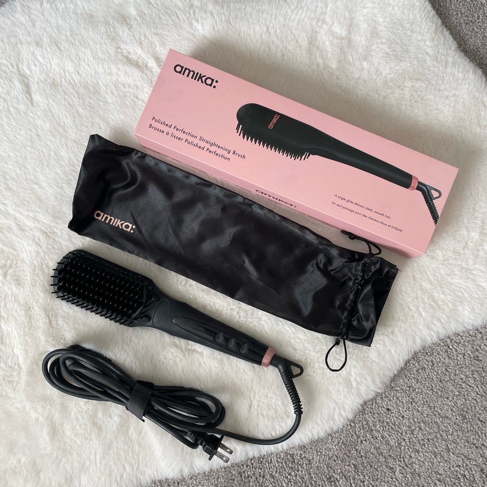 Amika Polished Perfection Straightening Brush